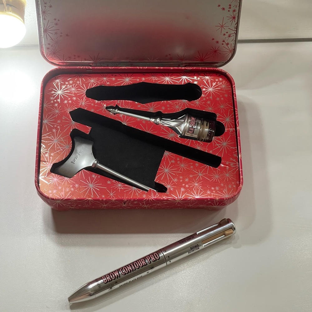 Benefit brow bundle
